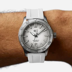 Christopher Ward Aquaflex Rubber New
