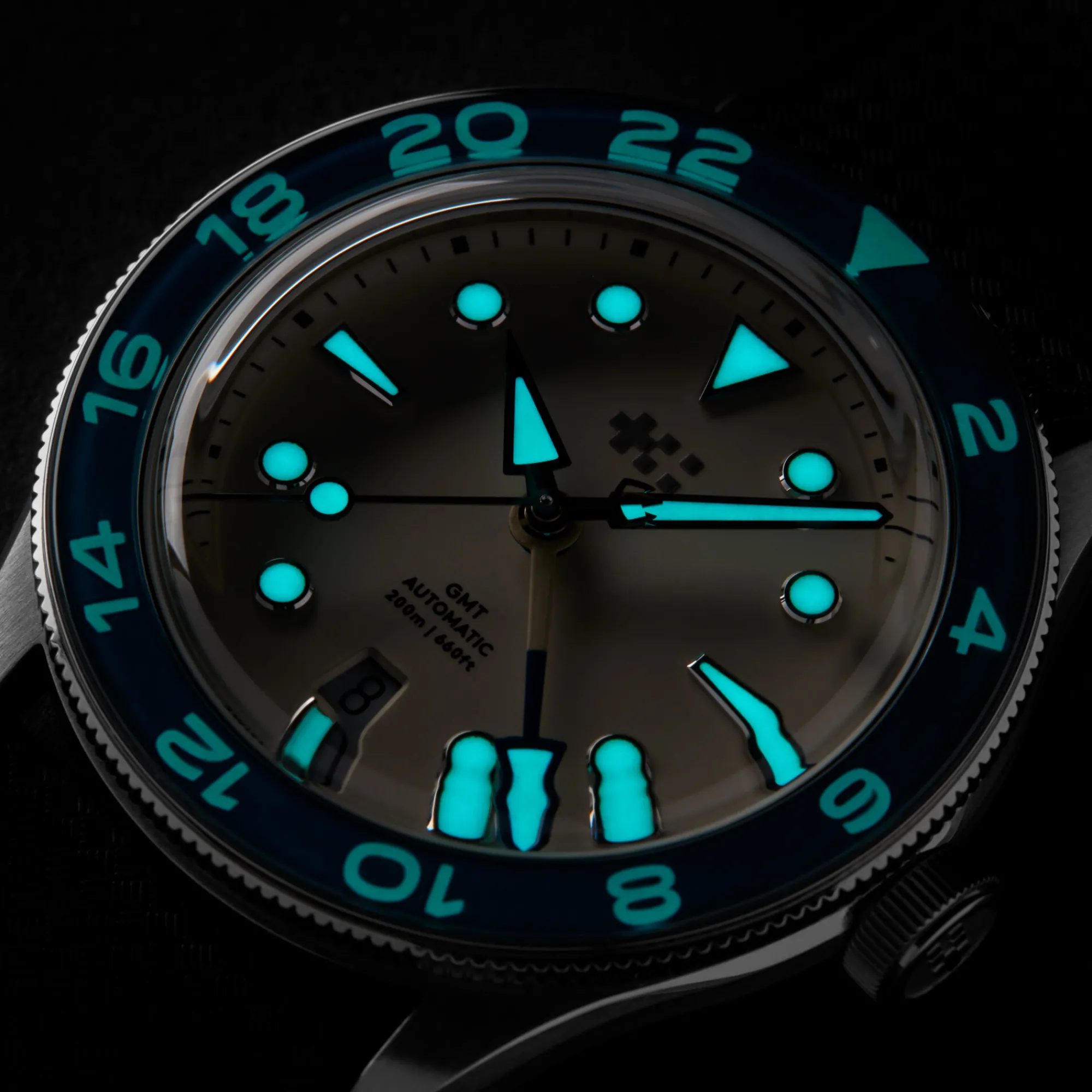 Christopher Ward C65 Aquitaine GMT Online