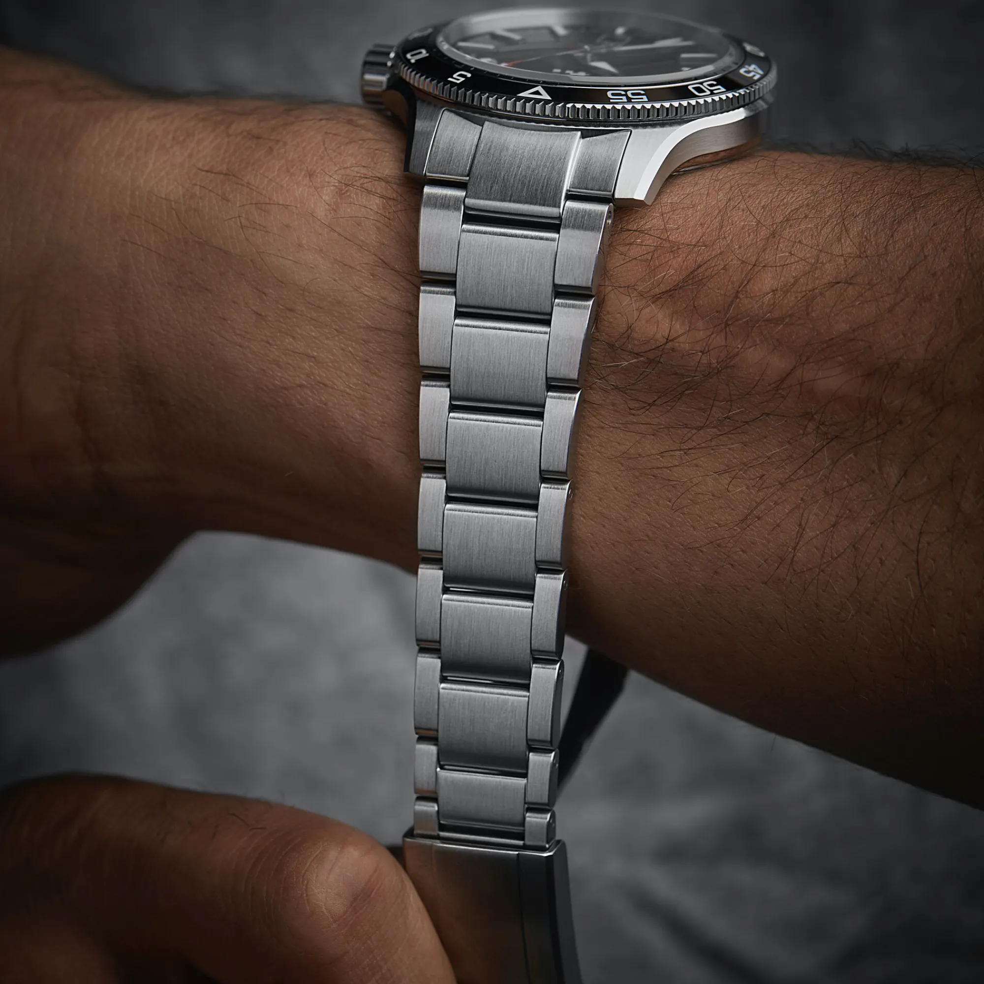 Christopher Ward C60 Pro 300 Bader - 42mm Best