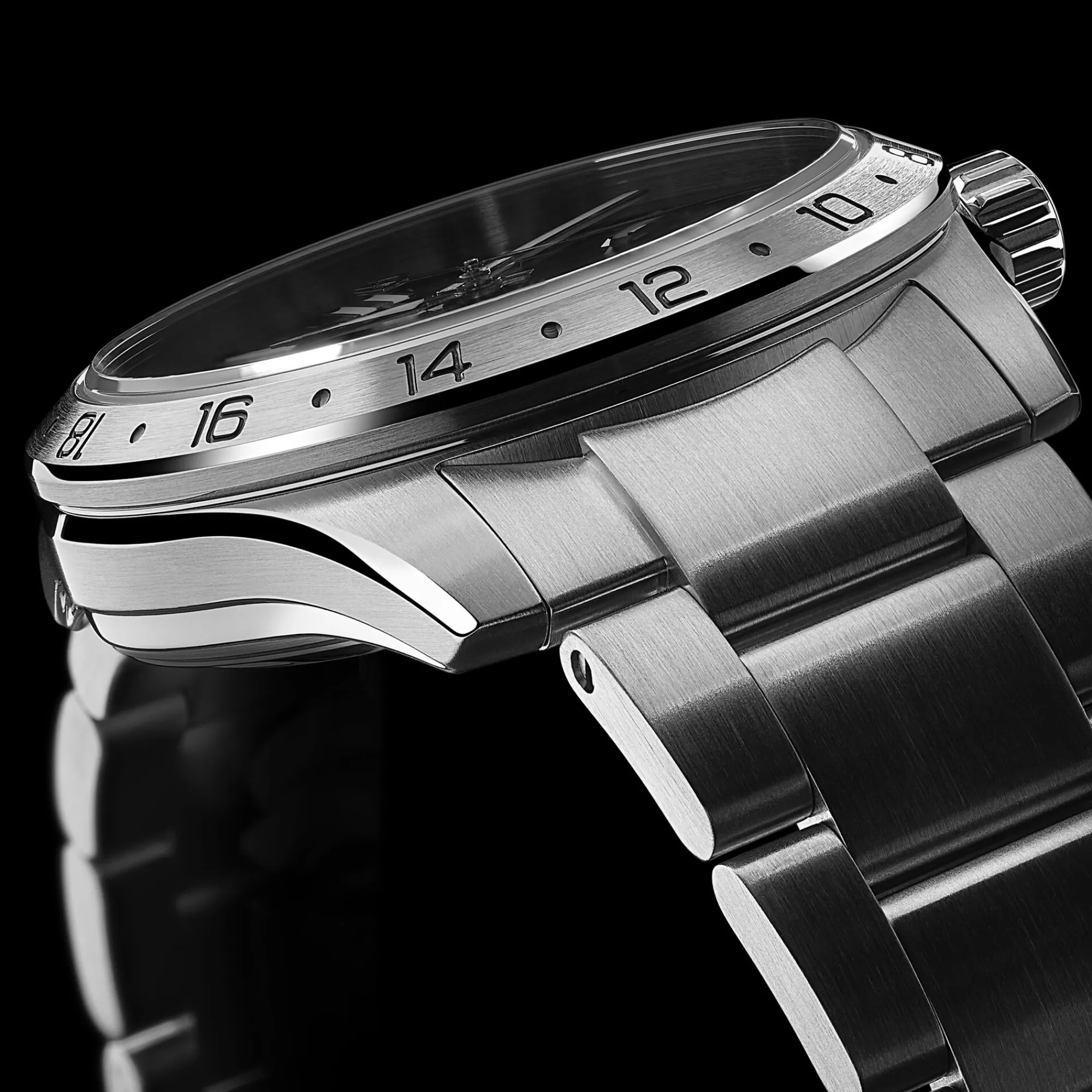 Christopher Ward C63 Sealander GMT 36 Outlet