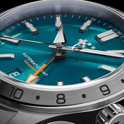 Christopher Ward C63 Sealander GMT 36 Hot