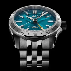 Christopher Ward C63 Sealander GMT 36