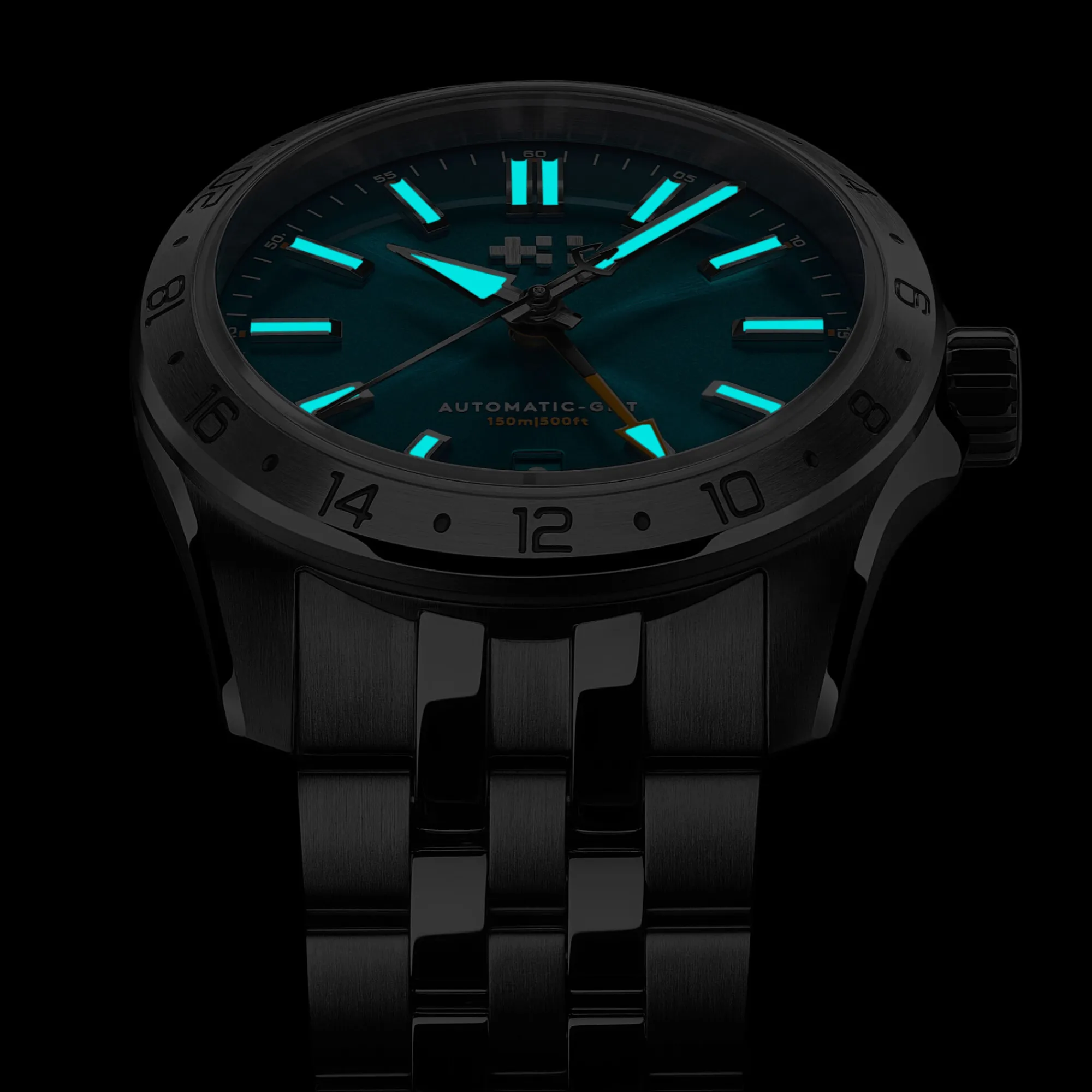 Christopher Ward C63 Sealander GMT 36