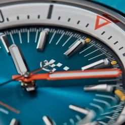 Christopher Ward C65 Super Compressor Clearance