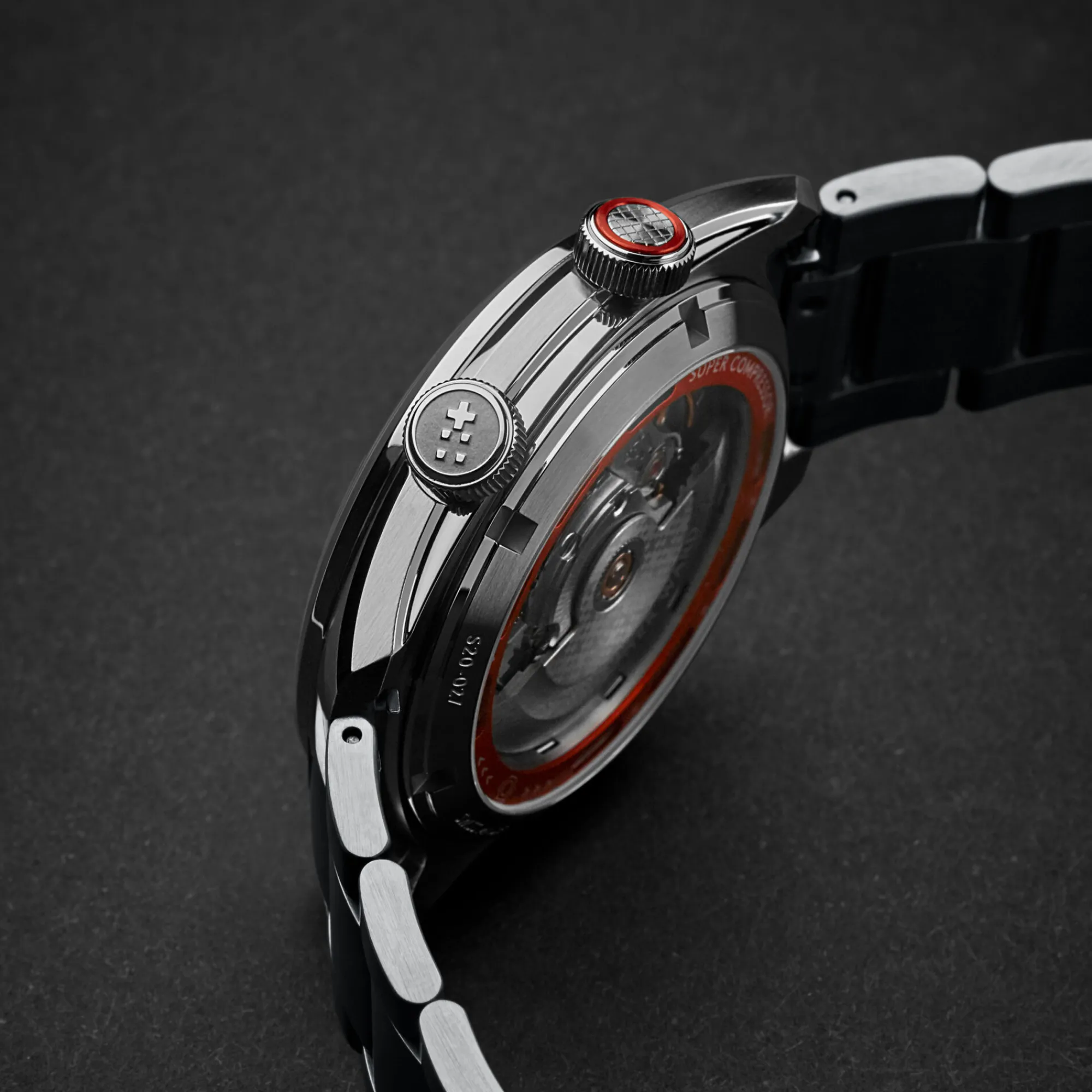 Christopher Ward C65 Super Compressor Clearance