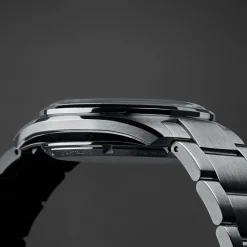 Christopher Ward C65 Super Compressor Clearance