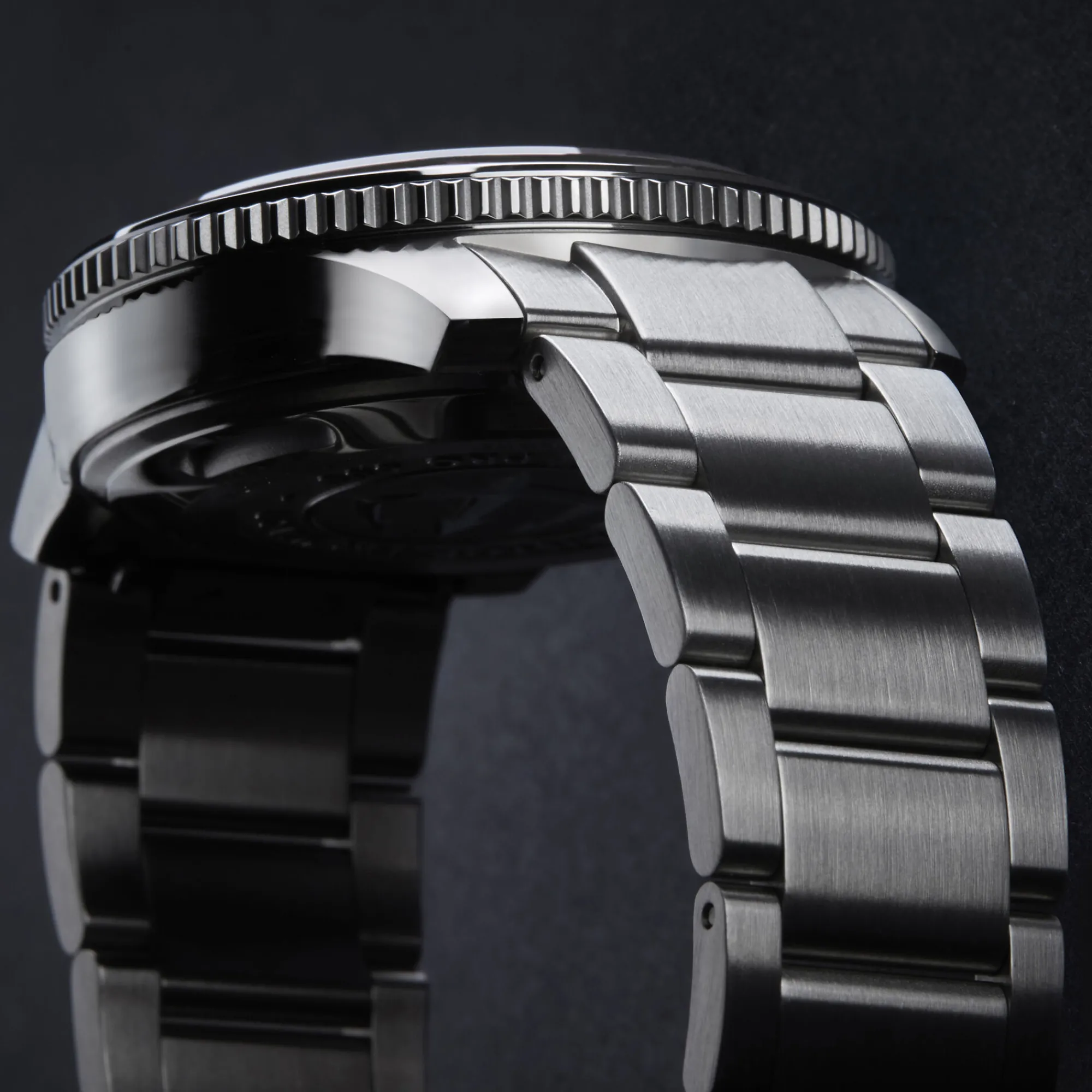Christopher Ward C60 Trident Mk2 Bader - 42mm Online