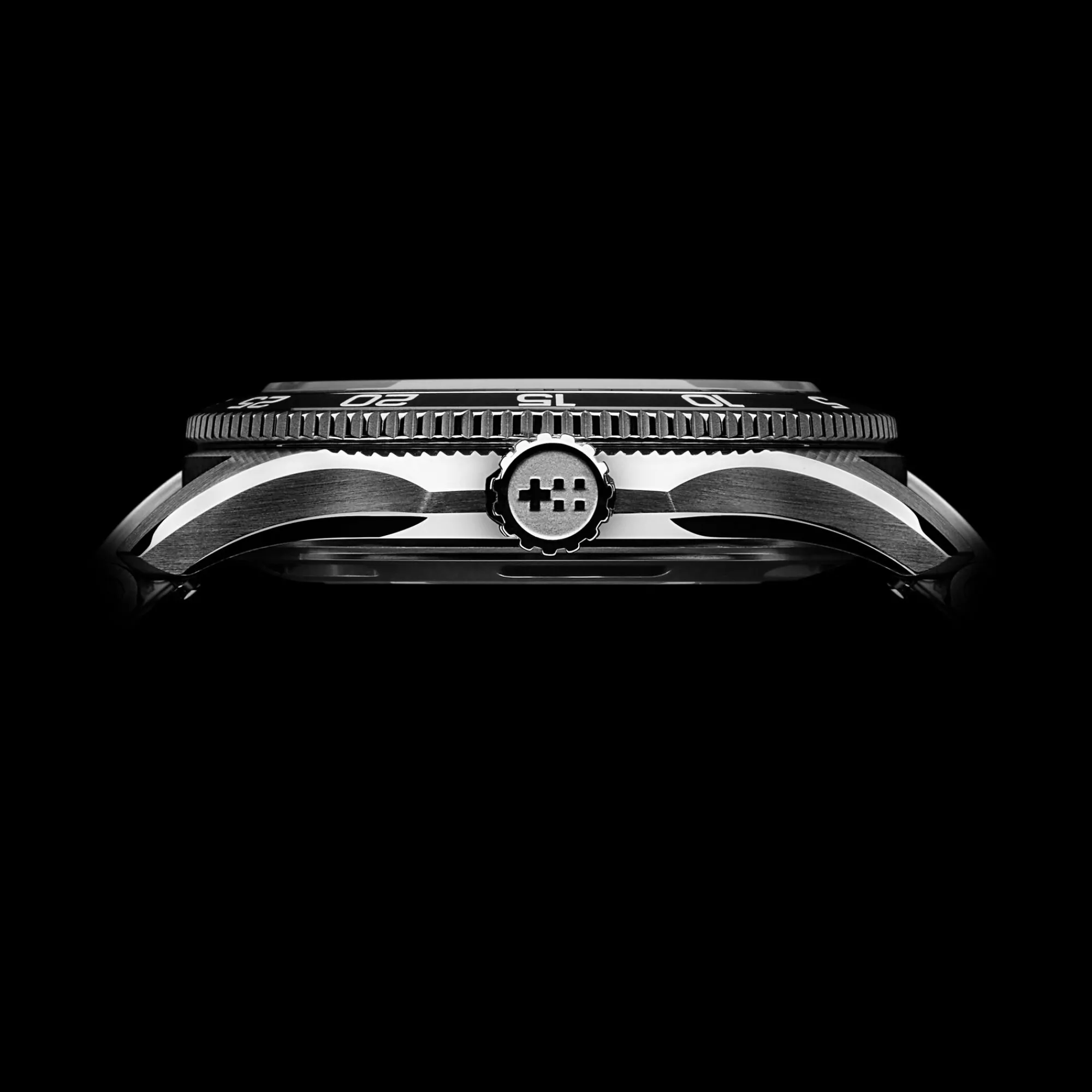 Christopher Ward C60 Trident Pro 300 Hot
