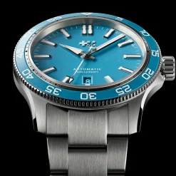Christopher Ward C60 Trident Pro 300 Online