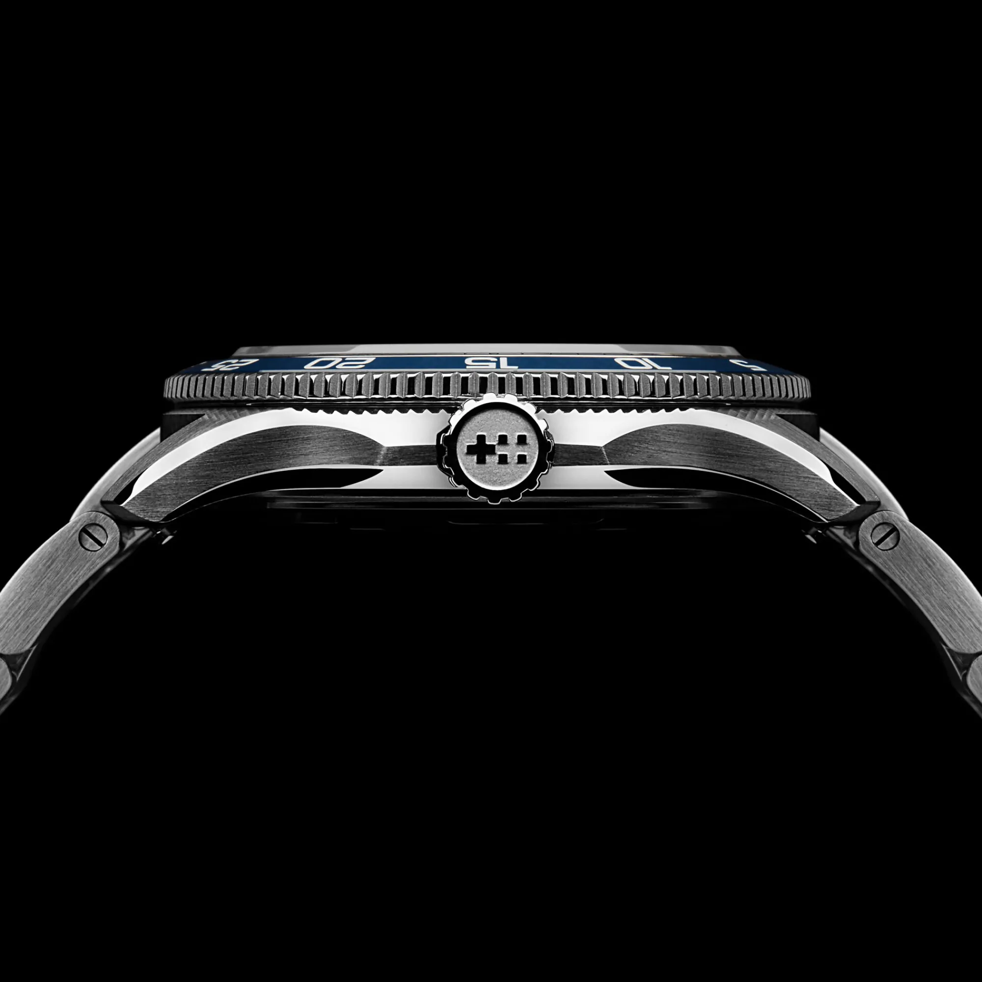 Christopher Ward C60 Trident Pro 300 Best