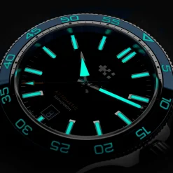 Christopher Ward C60 Trident Pro 300 New