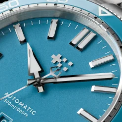 Christopher Ward C60 Trident Pro 300 Outlet