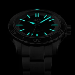 Christopher Ward C60 Trident Reef Best