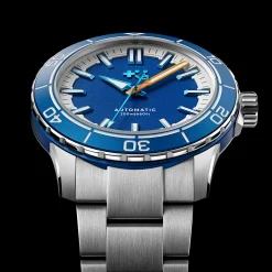 Christopher Ward C60 Trident Reef