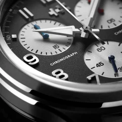 Christopher Ward C63 Valour Hot