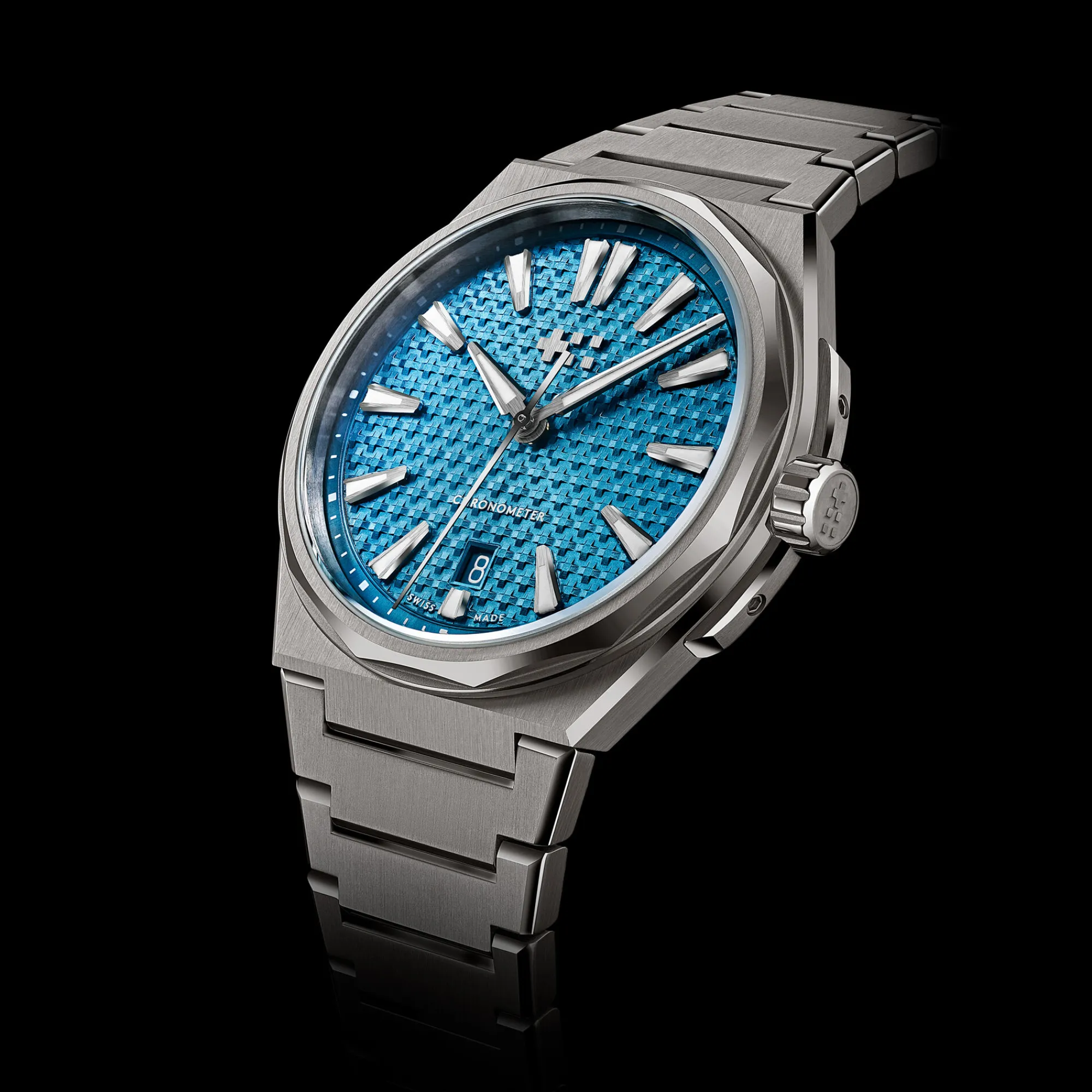 Christopher Ward The Twelve 40 (Ti) Best