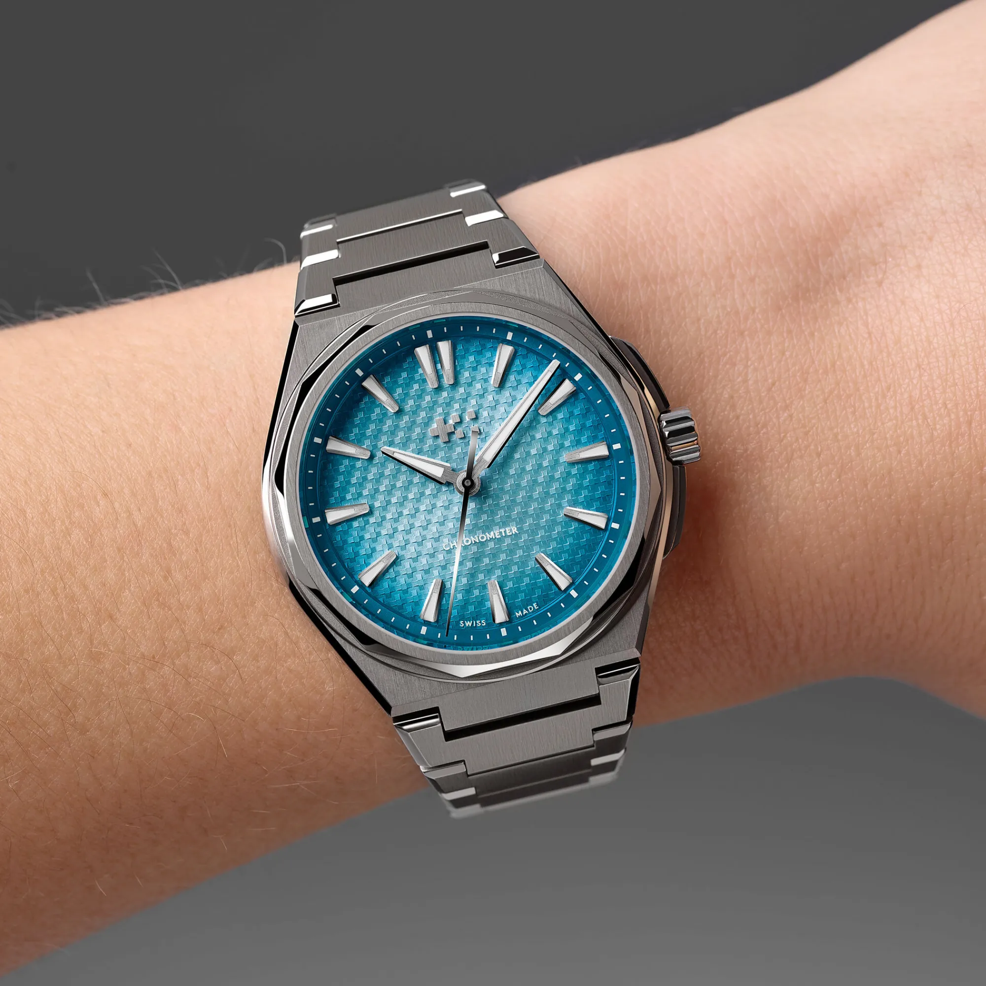 Christopher Ward The Twelve 36 (Ti) Hot